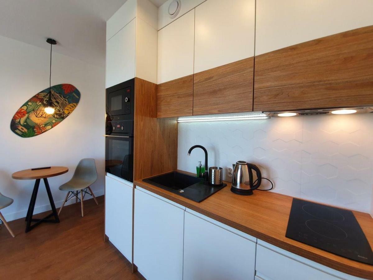 Prywatne Apartamenty W Hotelu - 365Pam Sarbinowo Exterior photo